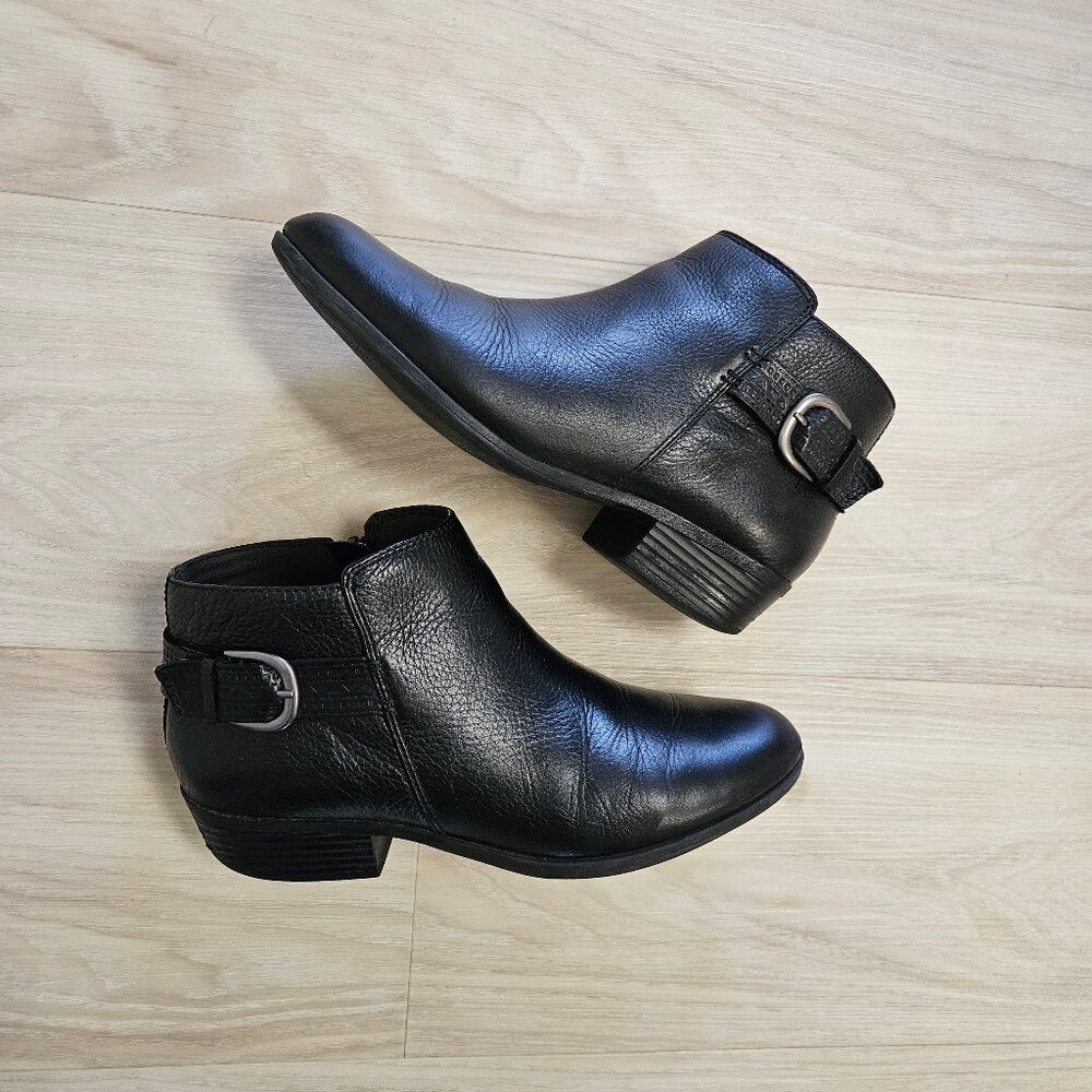 Clarks Addiy Kara Ankle Booties 8.5M Black Leather